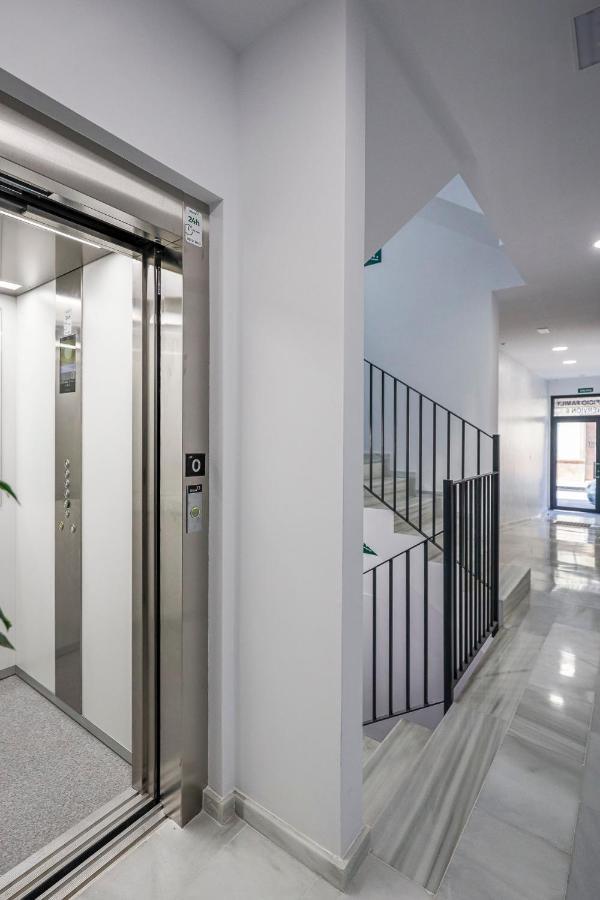 Family Suit Principal Encantos De Sevilla Екстер'єр фото