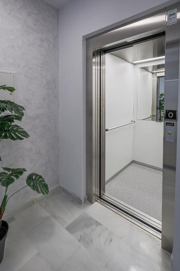 Family Suit Principal Encantos De Sevilla Екстер'єр фото