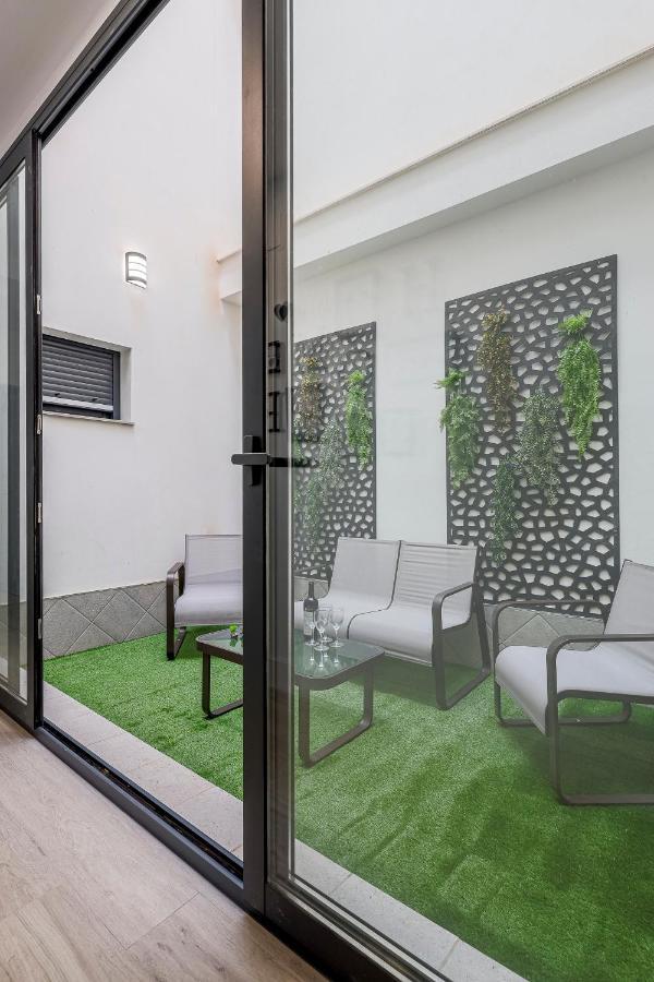 Family Suit Principal Encantos De Sevilla Екстер'єр фото