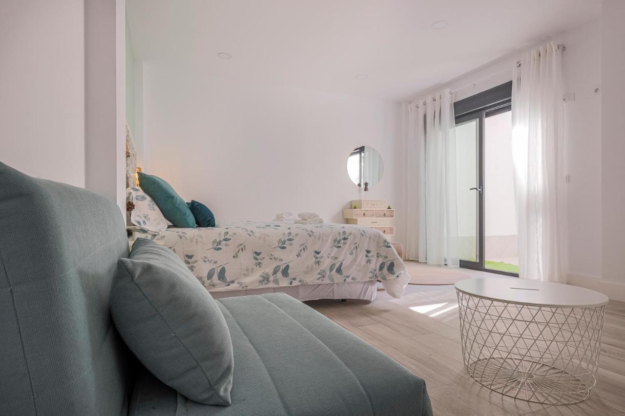 Family Suit Principal Encantos De Sevilla Екстер'єр фото